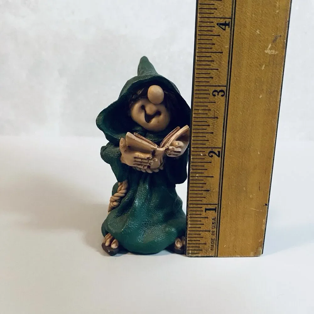 Friar Folk 1996 Maureen Green robe reading book approx 3
